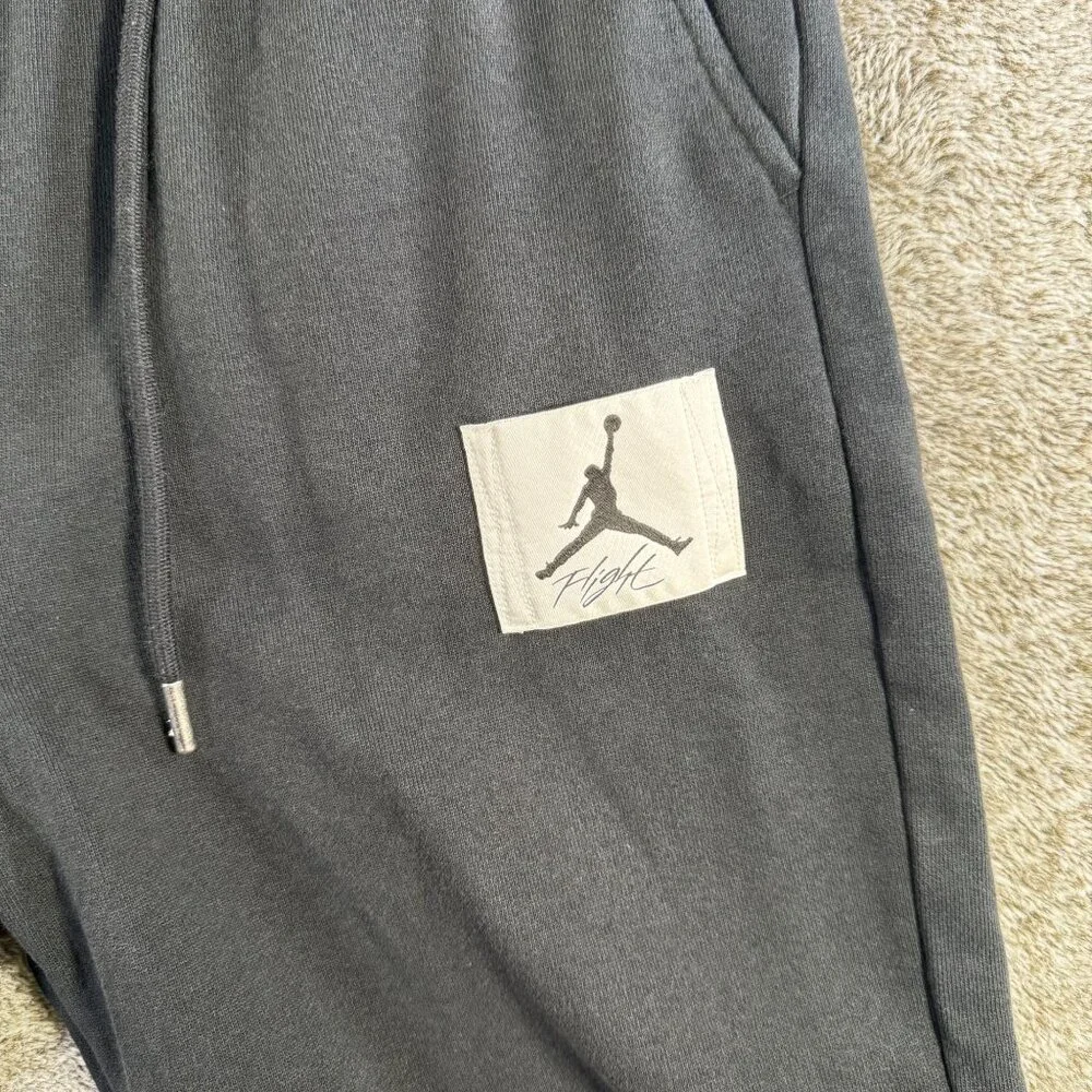 Air Jordan Essential Woven Pants Sz S Black